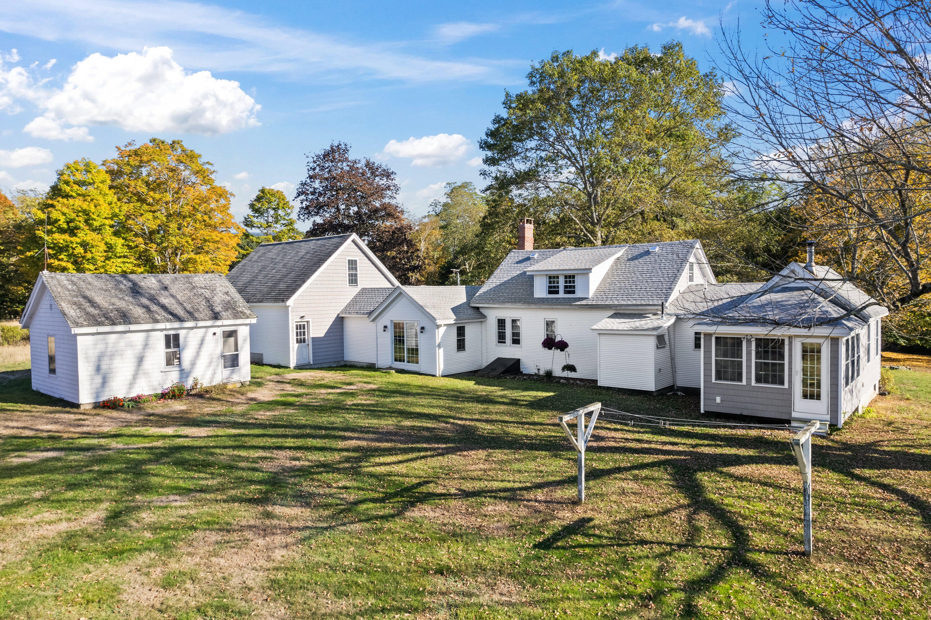 Eliot, Maine, 03903, United States, 4 Bedrooms Bedrooms, ,2 BathroomsBathrooms,Residential,For Sale,1977194