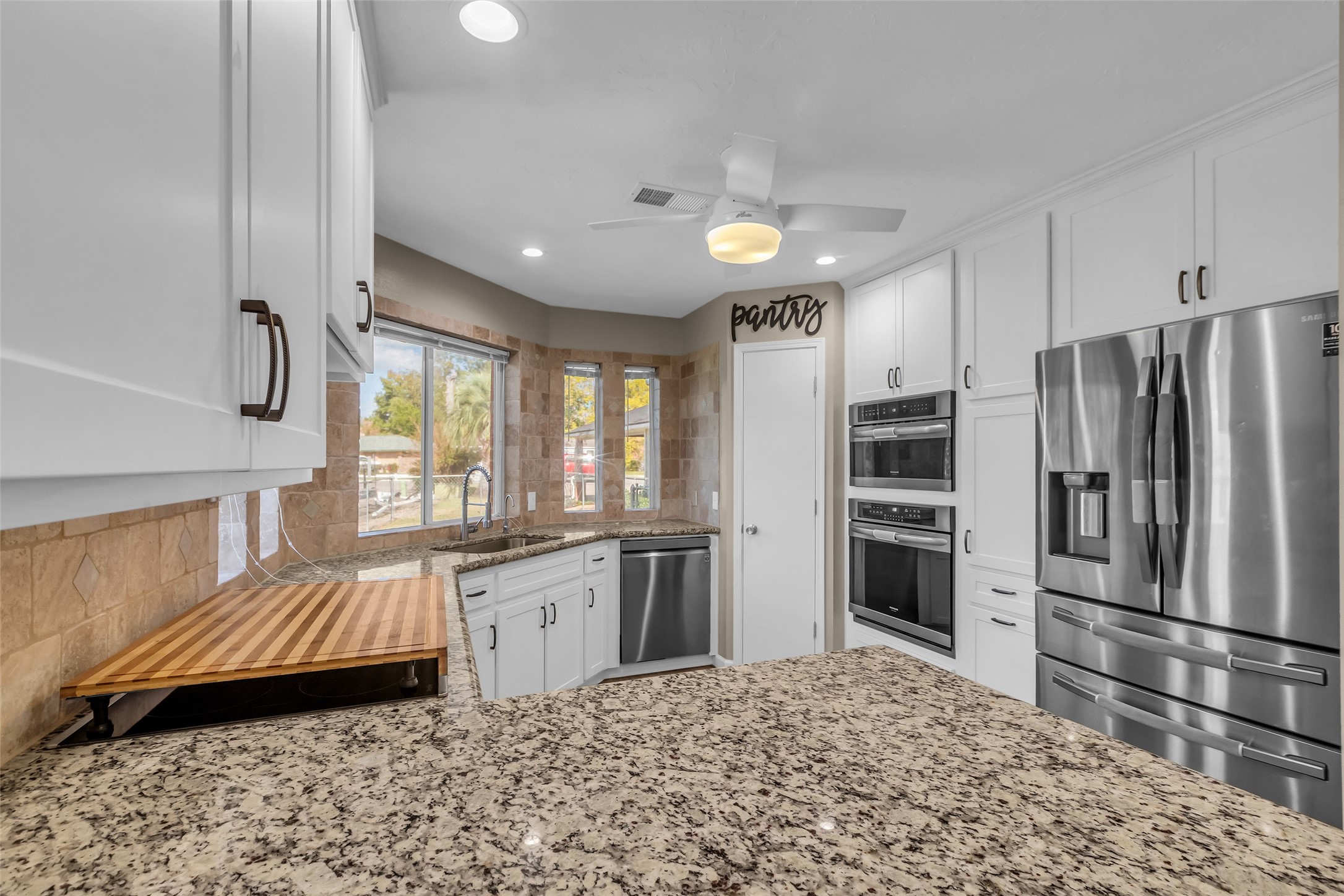 Willis, Texas, 77318, United States, 3 Bedrooms Bedrooms, ,2 BathroomsBathrooms,Residential,For Sale,1994579