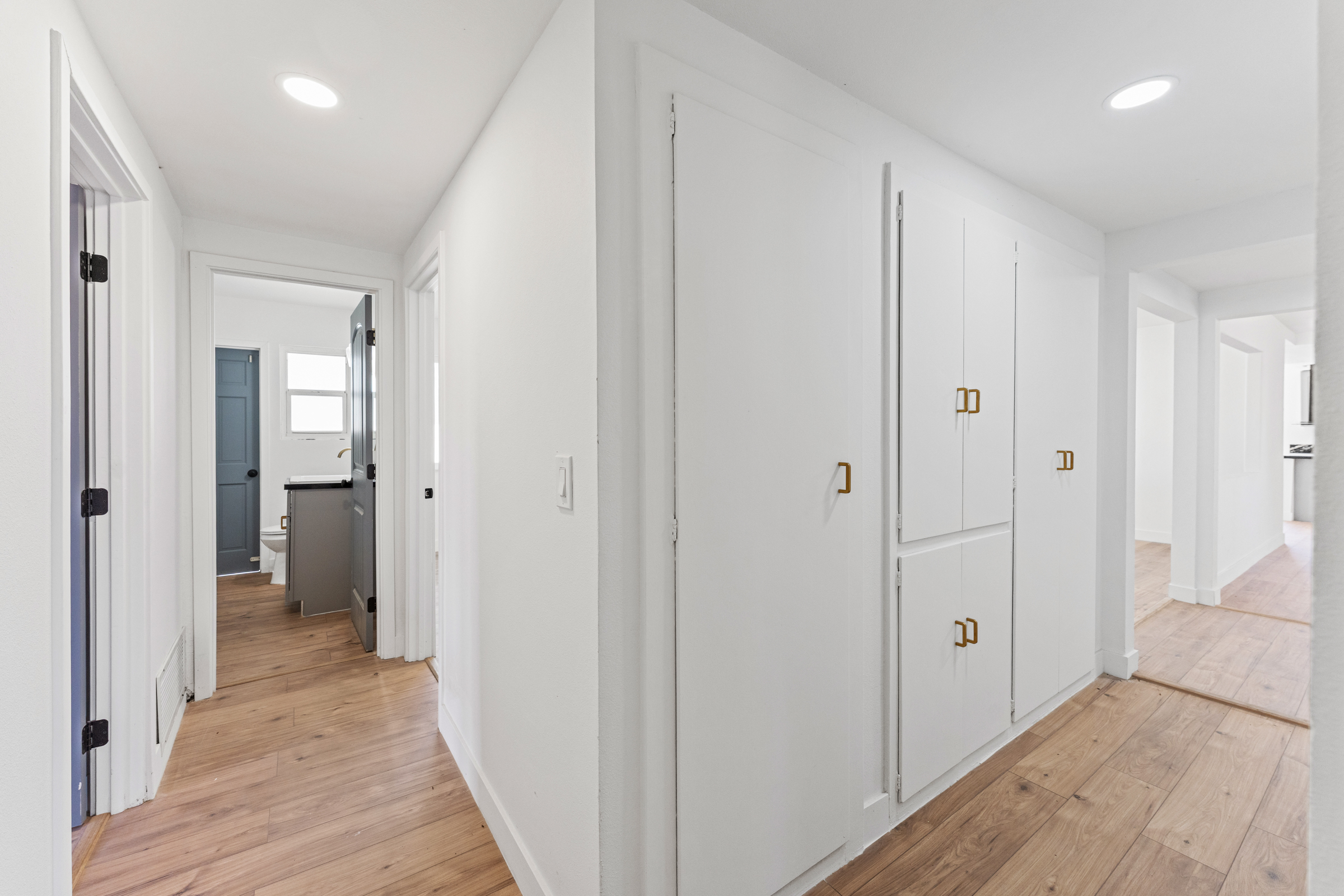 Rialto, California, 92376, United States, 4 Bedrooms Bedrooms, ,2 BathroomsBathrooms,Residential,For Sale,2006386