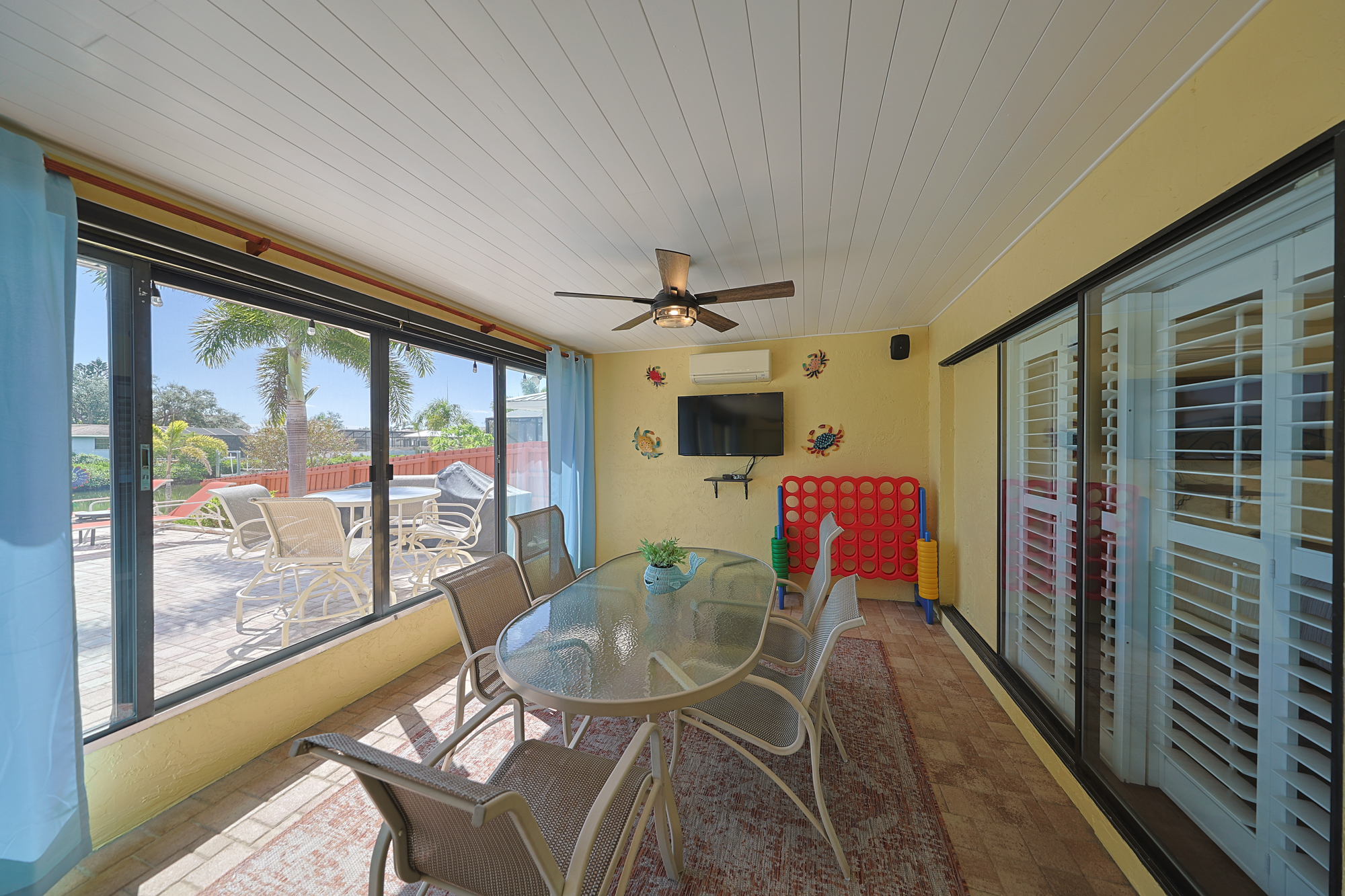 Apollo Beach, Florida, 33572, United States, 4 Bedrooms Bedrooms, ,2 BathroomsBathrooms,Residential,For Sale,1992760