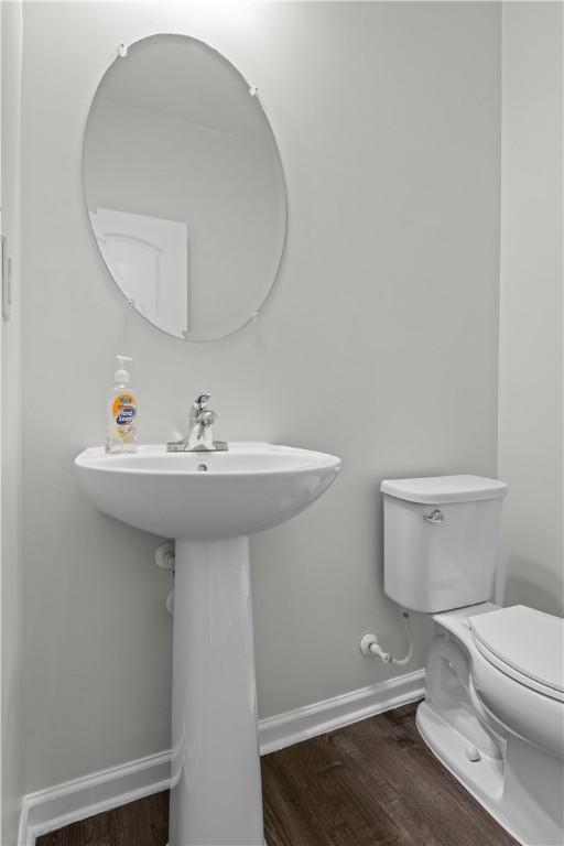 South Park, Pennsylvania, 15129, United States, 4 Bedrooms Bedrooms, ,3 BathroomsBathrooms,Residential,For Sale,1876041