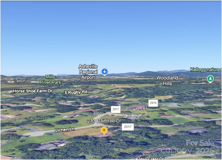 Hendersonville, North Carolina, 28791, United States, 4 Bedrooms Bedrooms, ,3 BathroomsBathrooms,Residential,For Sale,1973922