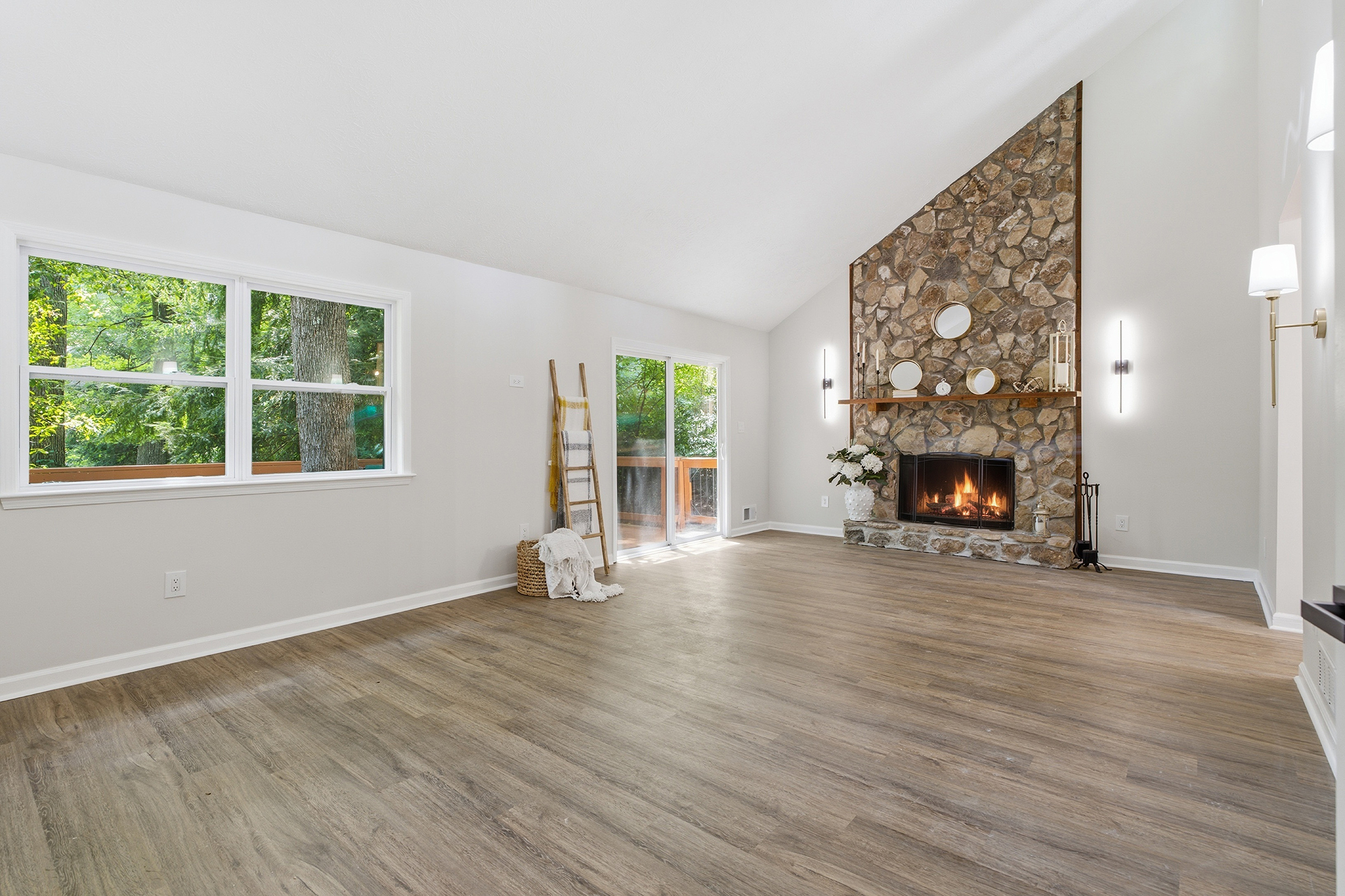  Completely Renovated and Move-In Ready East Cobb Home - 物件實景