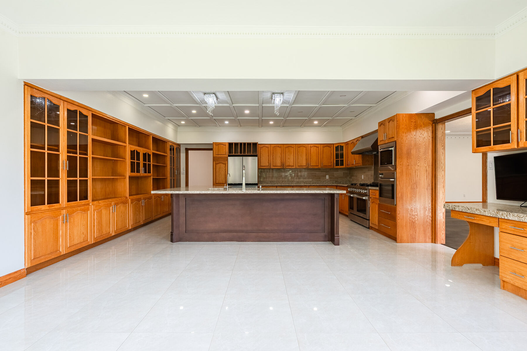  Prestigious King City Bungalow - 物件實景