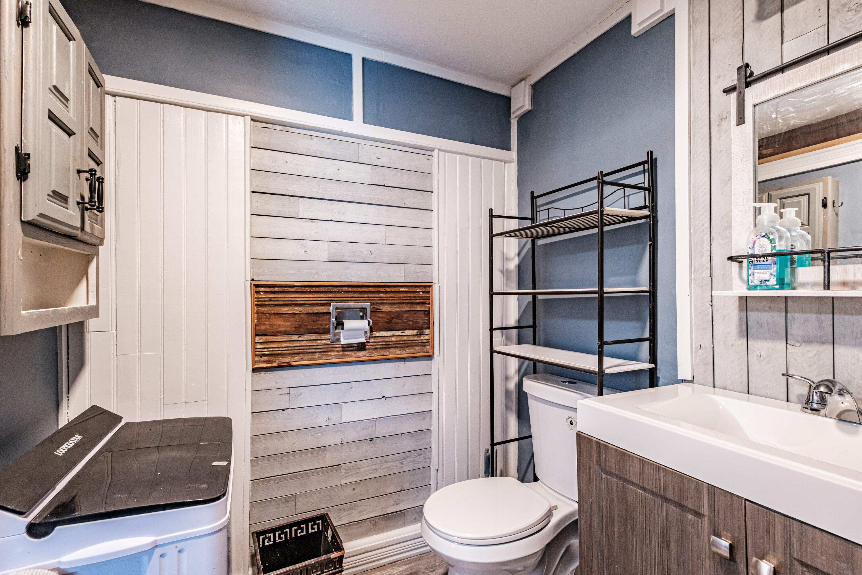 Old Orchard Beach, Maine, 04064, United States, ,3 BathroomsBathrooms,Residential,For Sale,2020912