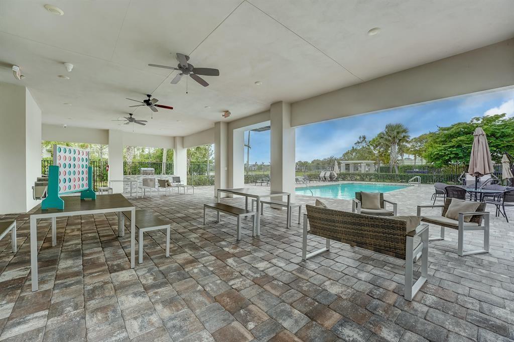 Lake Worth, Florida, 33467, United States, 4 Bedrooms Bedrooms, ,3 BathroomsBathrooms,Residential,For Sale,1819485