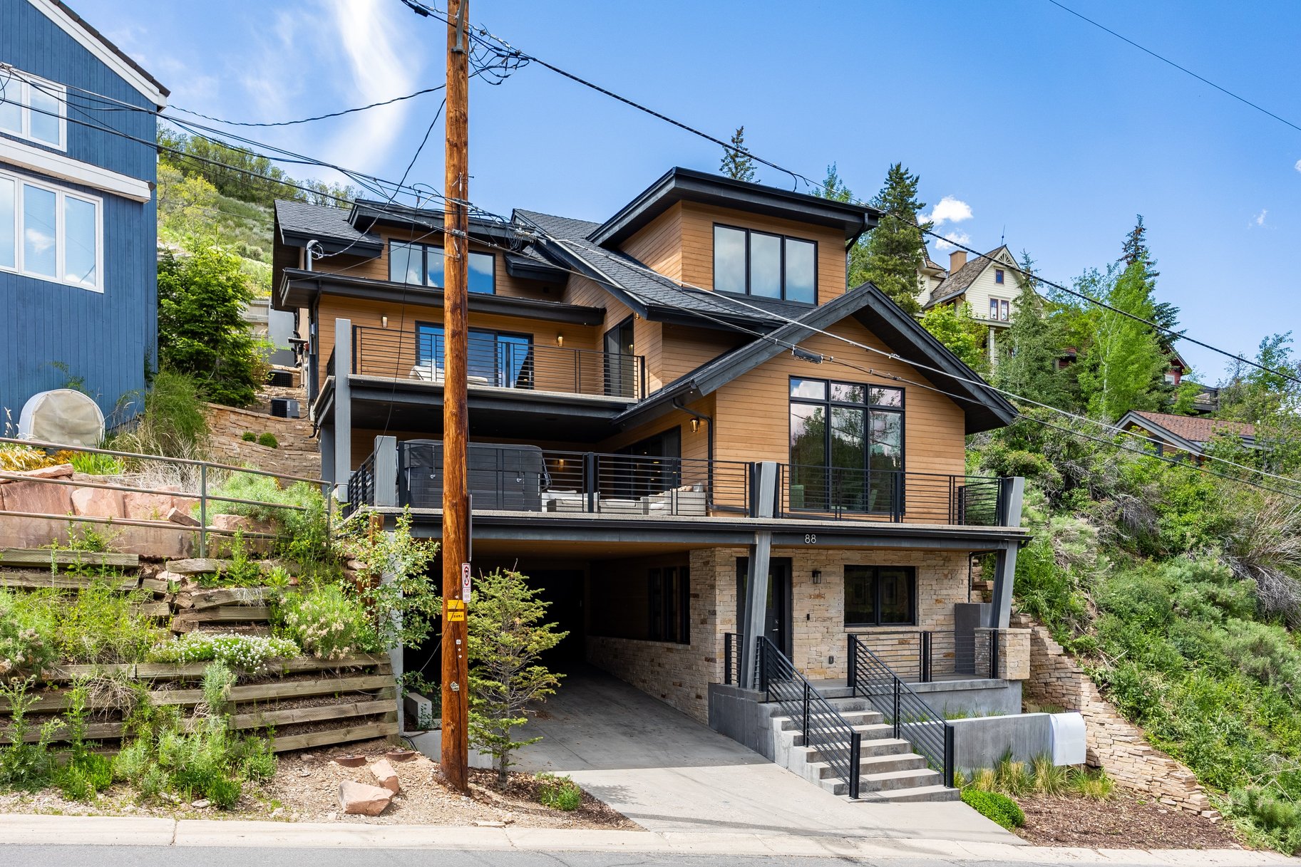  Luxury 5-Bedroom Old Town Home steps from Quit ’N Time Run - 物件實景