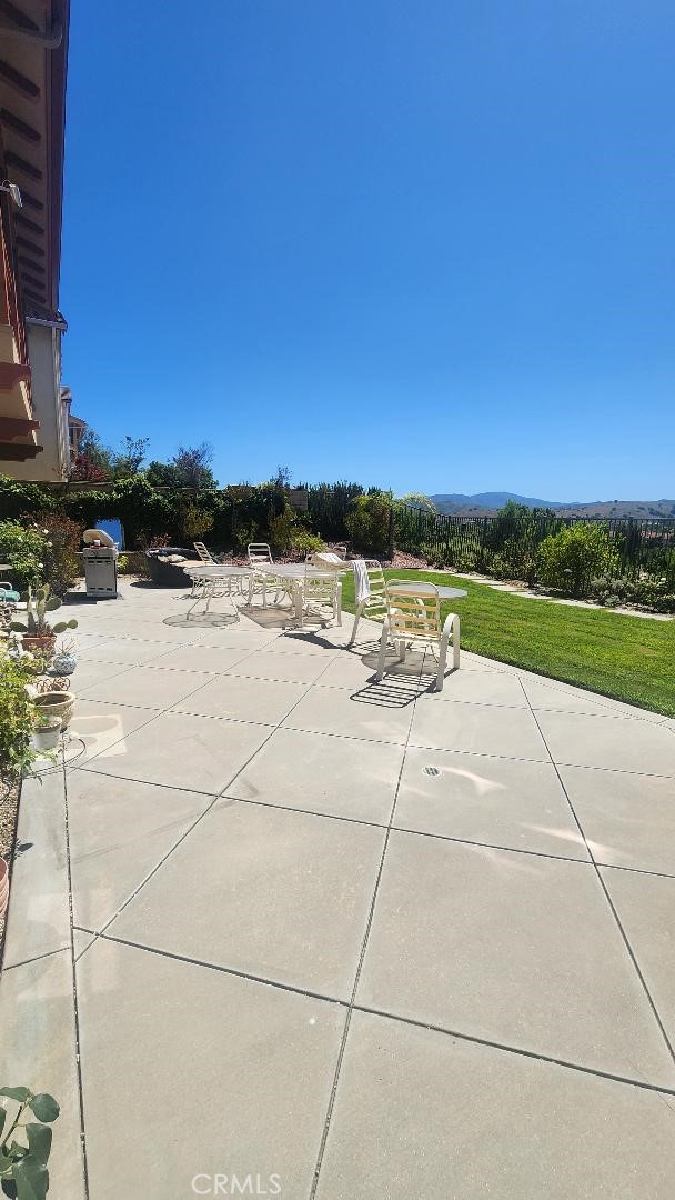 Calabasas, California, 91302, United States, 4 Bedrooms Bedrooms, ,4 BathroomsBathrooms,Residential,For Sale,1978532