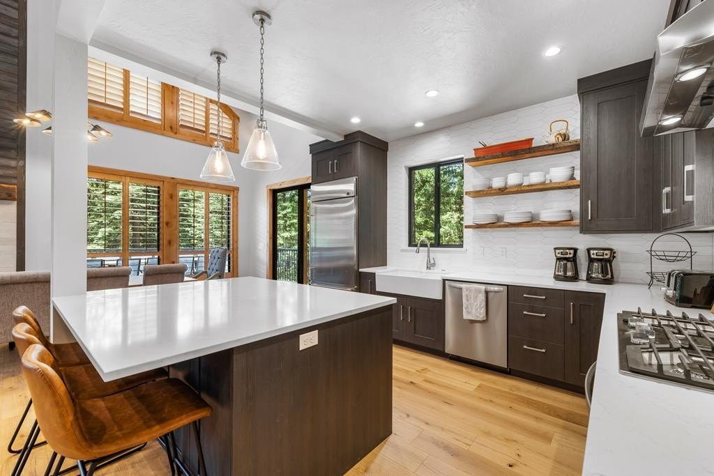 McCall, Idaho, 83638, United States, 8 Bedrooms Bedrooms, ,6 BathroomsBathrooms,Residential,For Sale,1974321