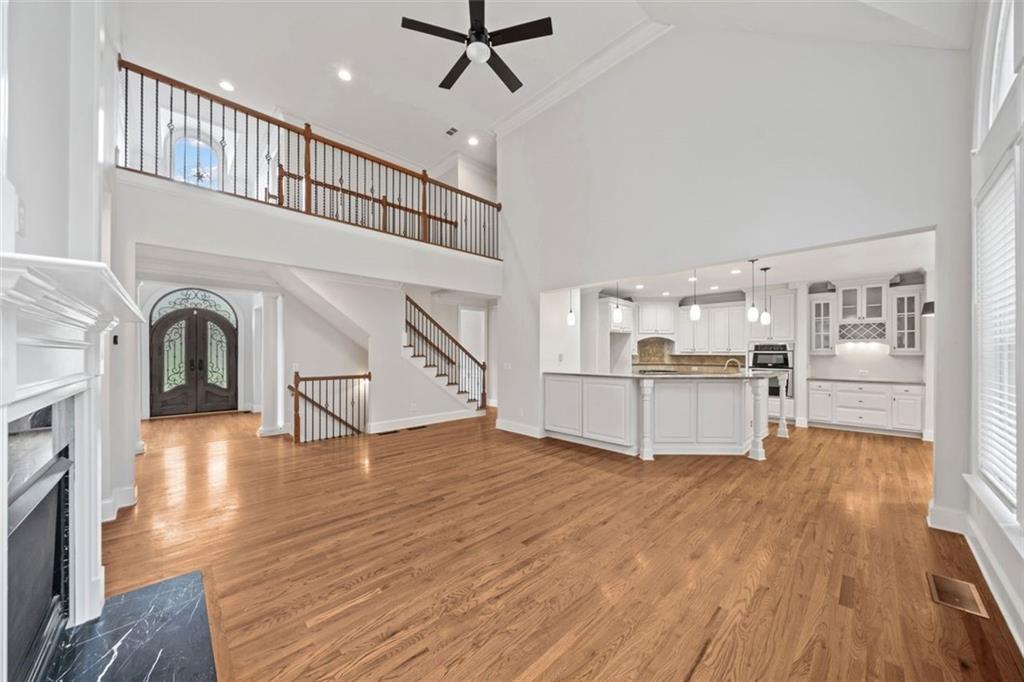 Atlanta, Georgia, 30331, United States, 6 Bedrooms Bedrooms, ,5 BathroomsBathrooms,Residential,For Sale,1906537