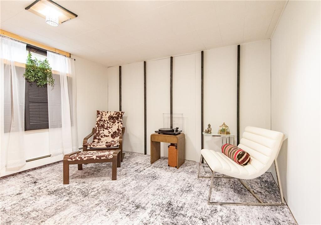 North Attleboro, Massachusetts, 02760, United States, 3 Bedrooms Bedrooms, ,1 BathroomBathrooms,Residential,For Sale,1975317