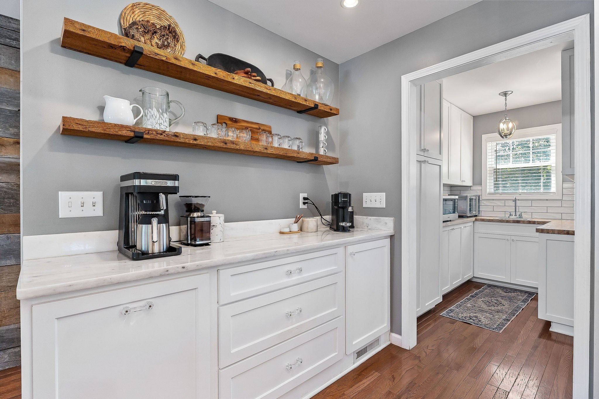 Smithville, Tennessee, 37166, United States, 1 Bedroom Bedrooms, ,4 BathroomsBathrooms,Residential,For Sale,2006606