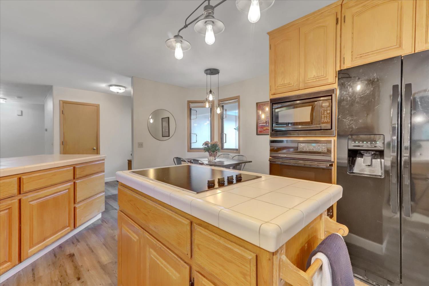 Penn Valley, California, 95946, United States, 3 Bedrooms Bedrooms, ,3 BathroomsBathrooms,Residential,For Sale,1979981