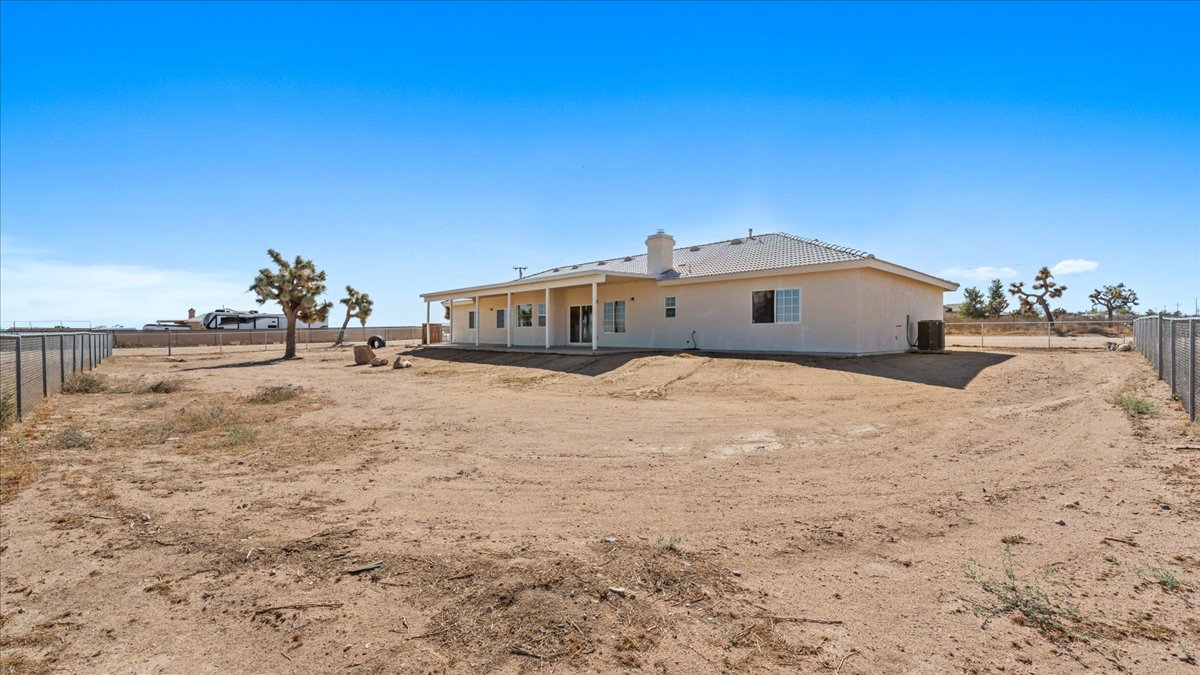 Phelan, California, 92371, United States, 4 Bedrooms Bedrooms, ,3 BathroomsBathrooms,Residential,For Sale,1983019
