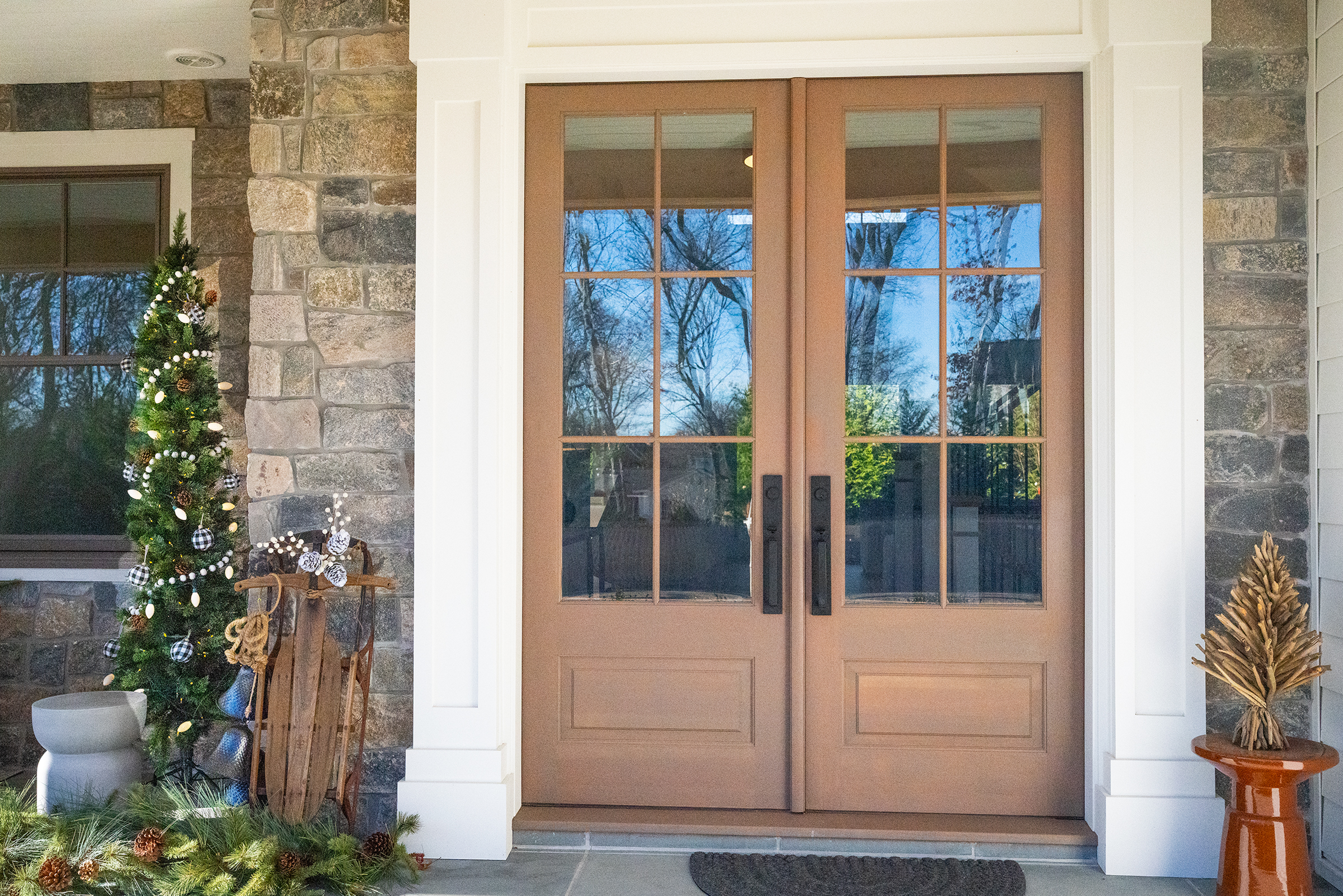 Southold, New York, 11971, United States, 4 Bedrooms Bedrooms, ,6 BathroomsBathrooms,Residential,For Sale,2005838