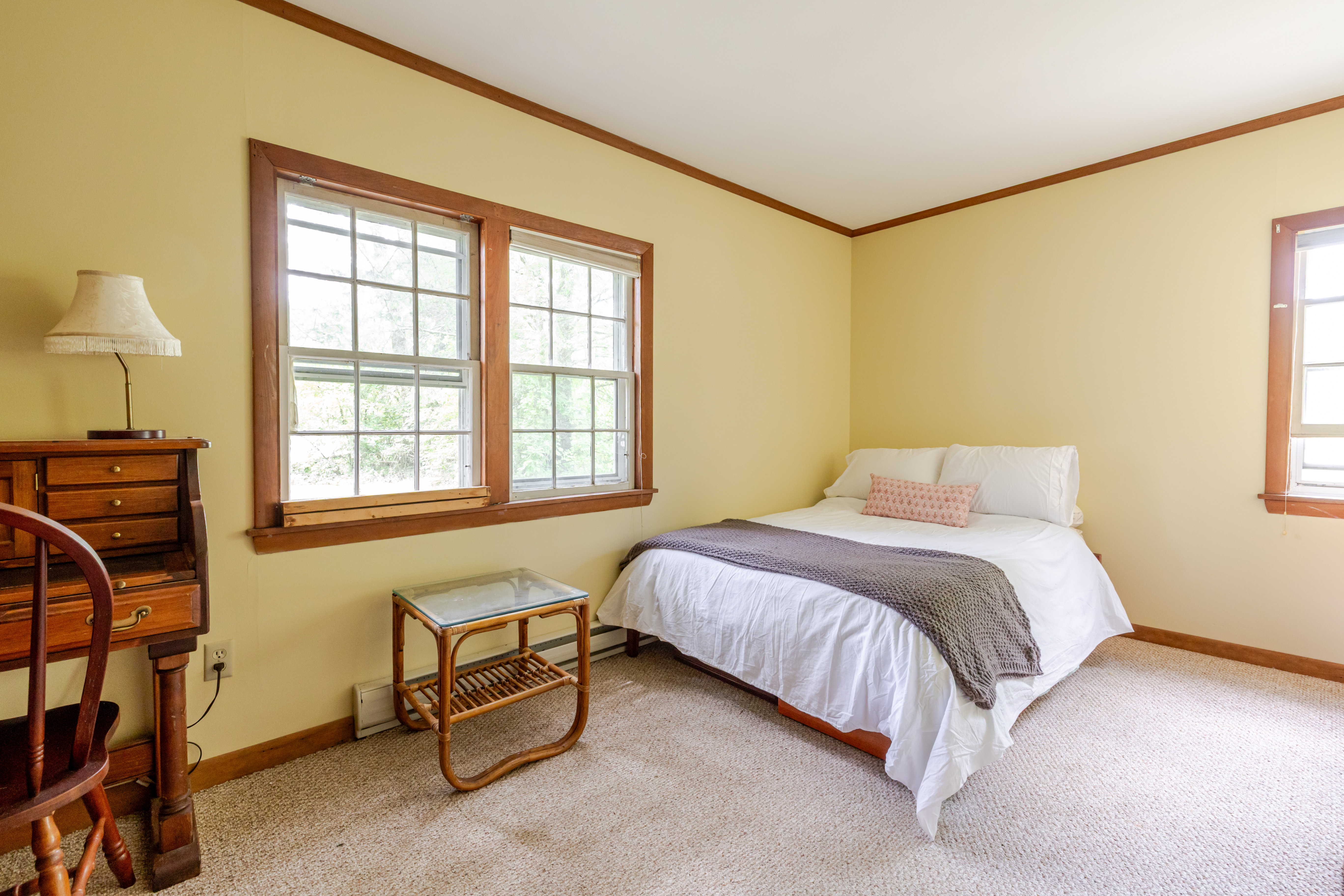  Berkshire Lakeside Living: 2-Acres and a Cottage by the Lake - 物件實景