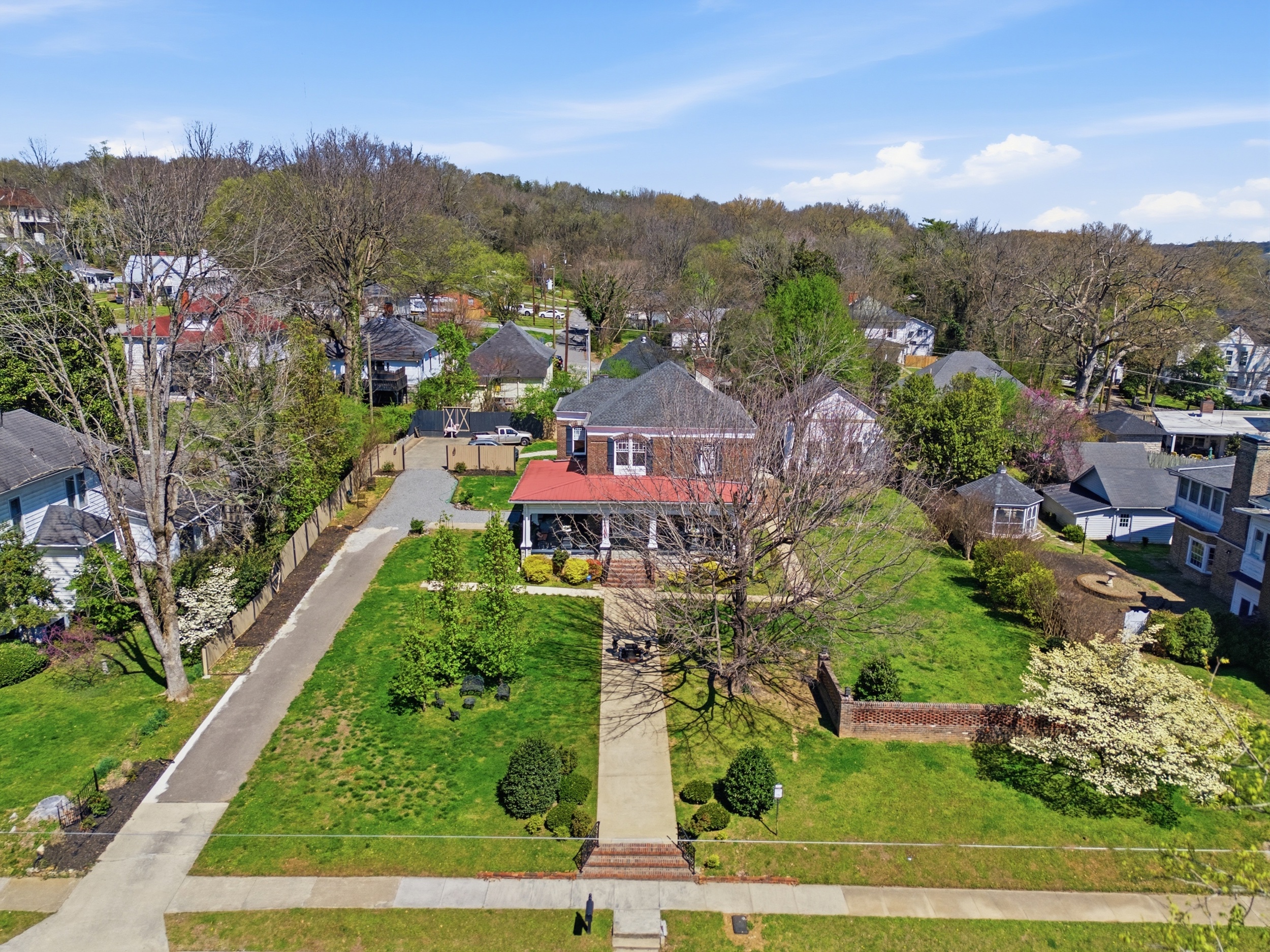  404 Washington Street East, Fayetteville, TN 37334 - 物件實景