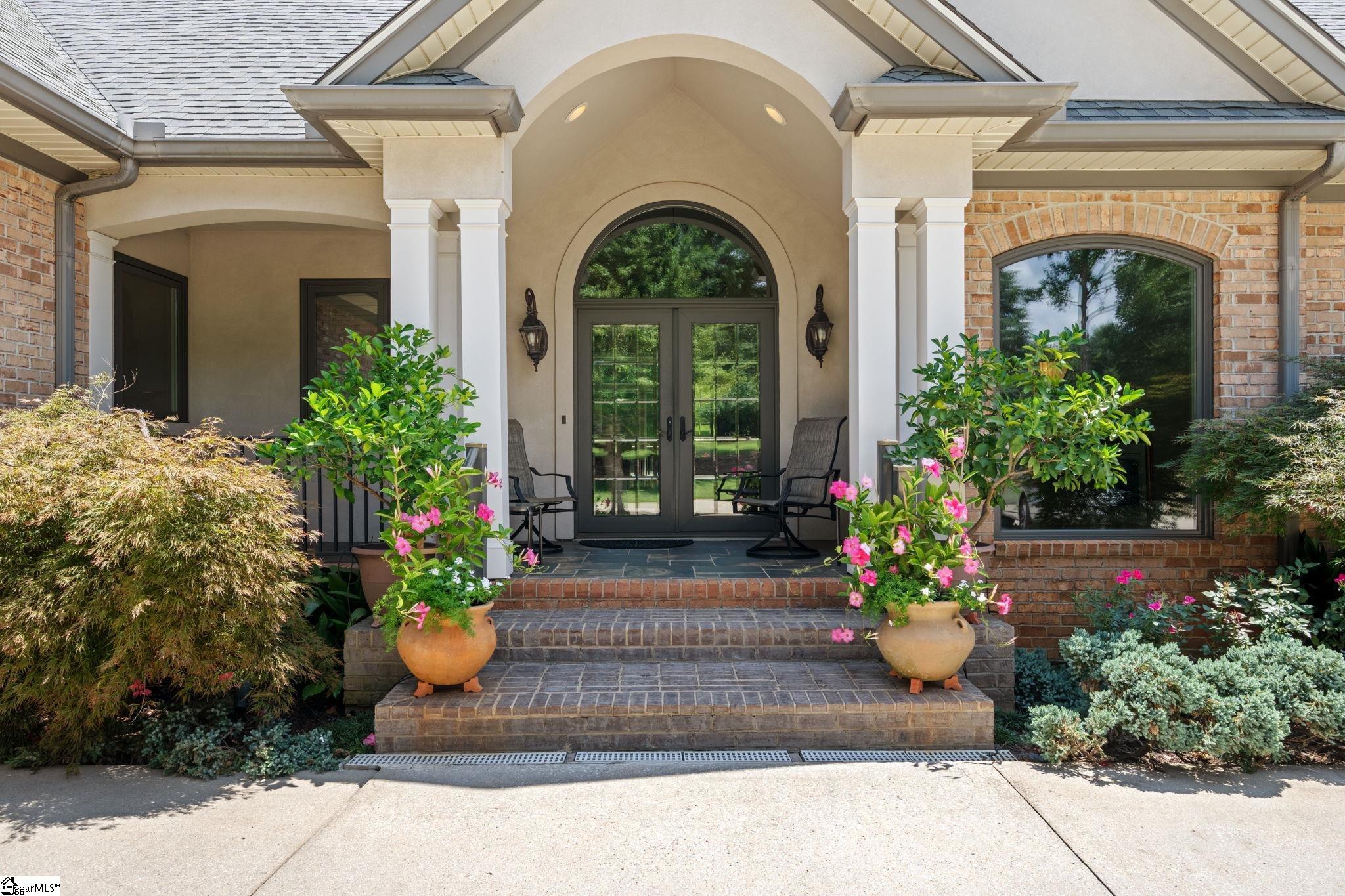 Simpsonville, South Carolina, 29681, United States, 4 Bedrooms Bedrooms, ,4 BathroomsBathrooms,Residential,For Sale,1901153