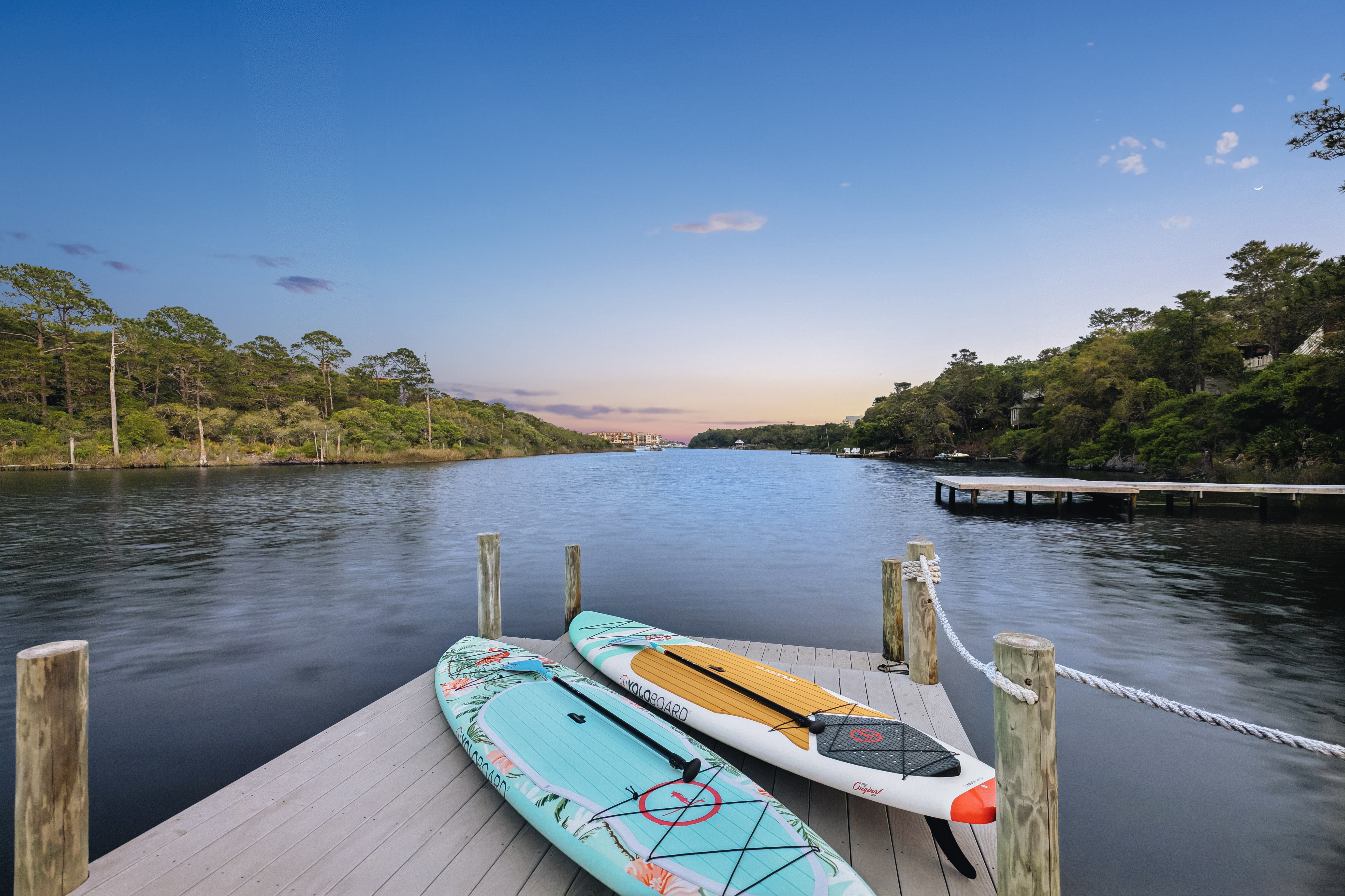  Waterfront Estate With New Dock On Big Redfish Lake - 物件實景