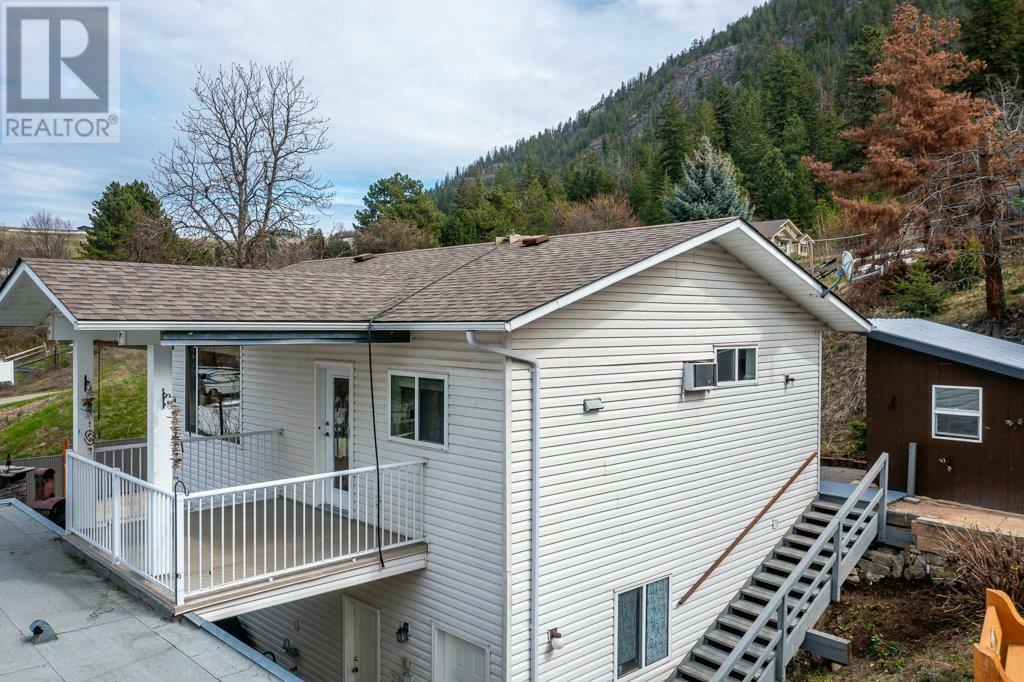 VERNON, British Columbia, V1H 1J9, CA, 6 Bedrooms Bedrooms, ,3 BathroomsBathrooms,Residential,For Sale,1858215