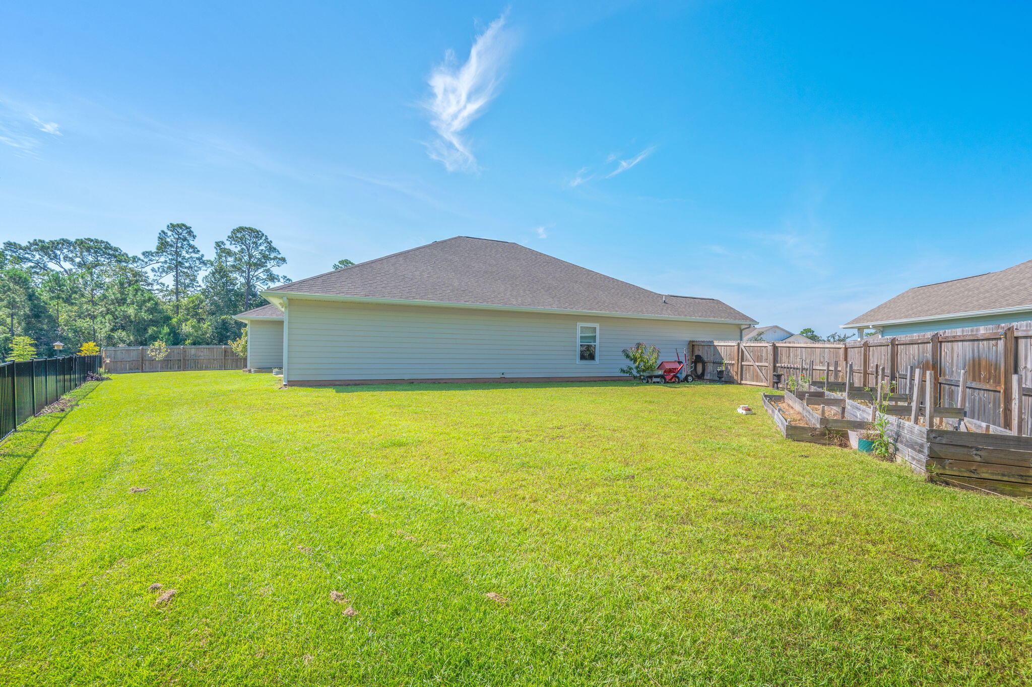 Freeport, Florida, 32439, United States, 4 Bedrooms Bedrooms, ,3 BathroomsBathrooms,Residential,For Sale,1926490