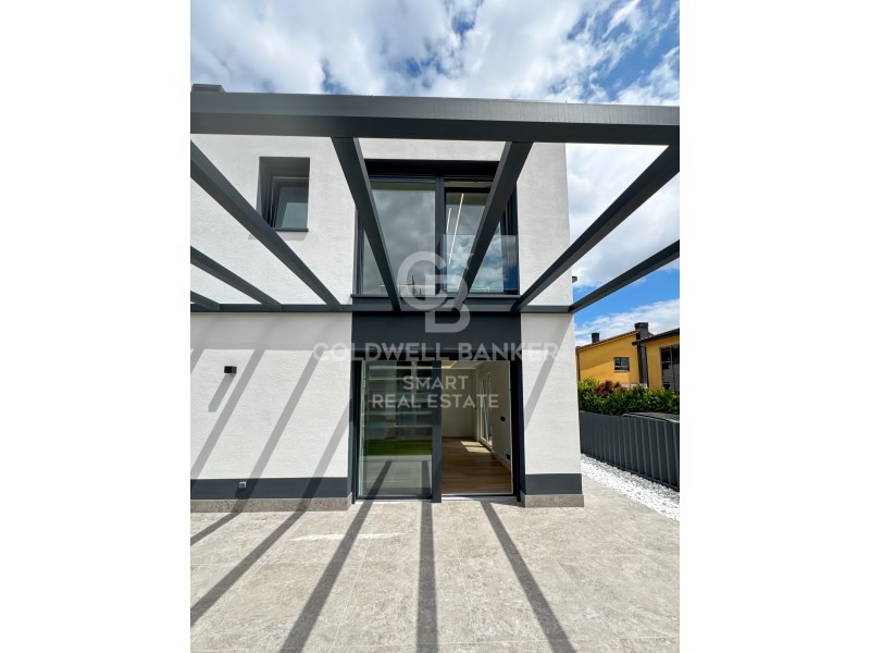 Rua Dulzaina A Coru?a, Oleiros, Oleiros A Coru?a, Oleiros, Galicia, ES, 4 Bedrooms Bedrooms, ,3 BathroomsBathrooms,Residential,For Sale,Rua Dulzaina A Coru?a, Oleiros, Oleiros A Coru?a,1487464