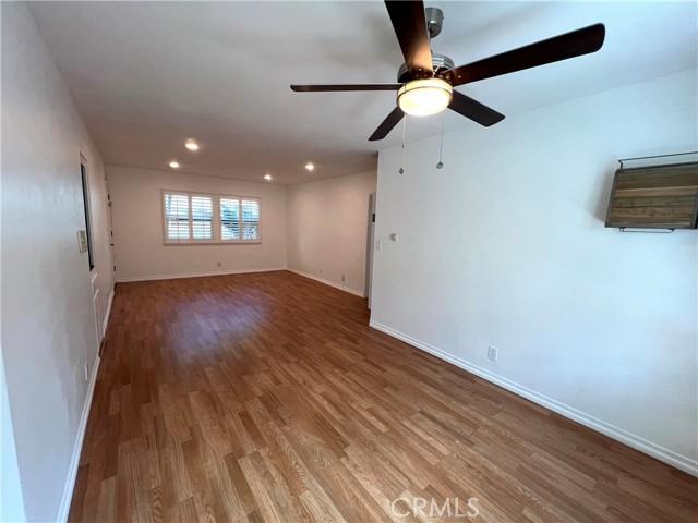 Los Angeles, California, 90016, United States, 2 Bedrooms Bedrooms, ,2 BathroomsBathrooms,Residential,For Sale,1980919