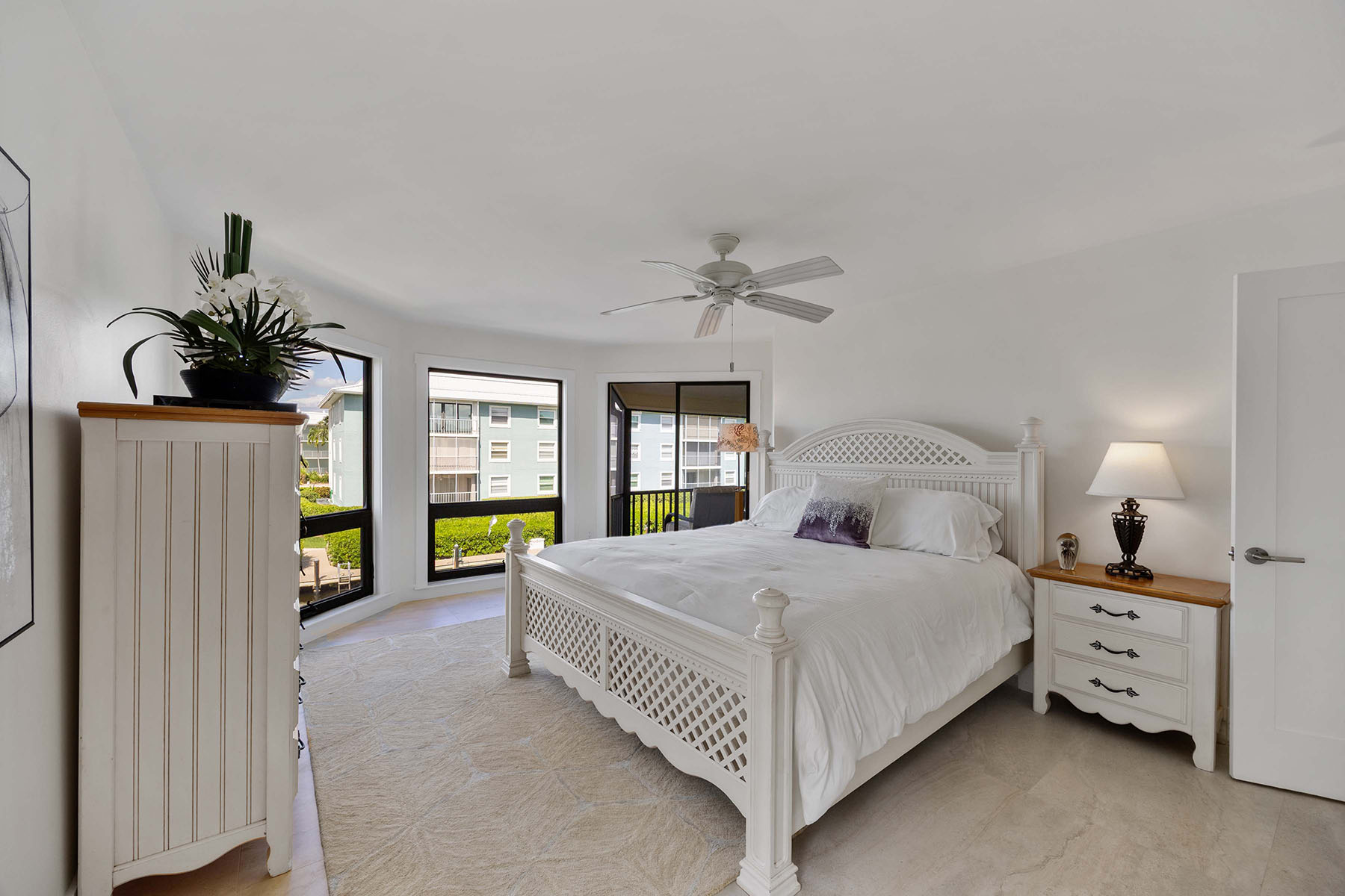  ROYAL HARBOR - BAYVIEW ESTATES - 物件實景