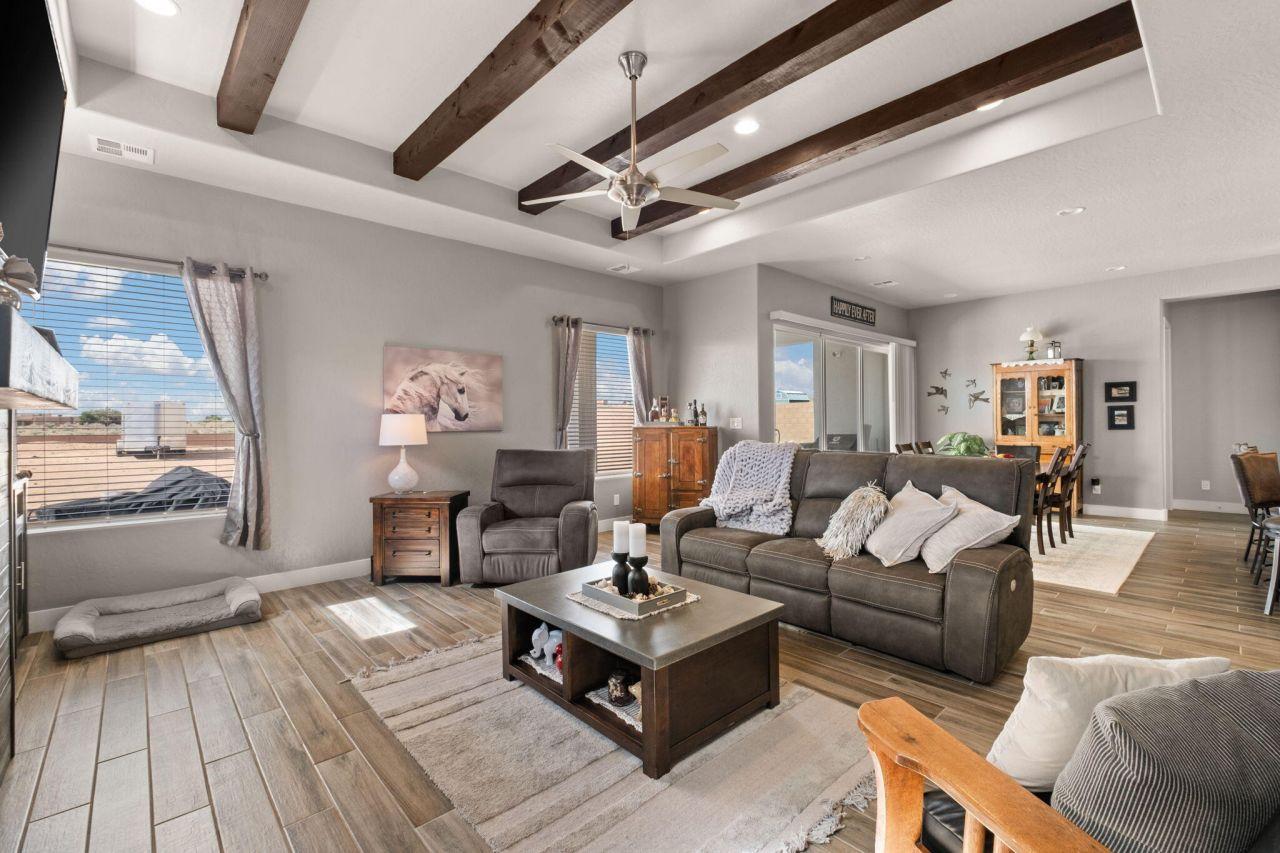 Rio Rancho, New Mexico, 87144, United States, 4 Bedrooms Bedrooms, ,3 BathroomsBathrooms,Residential,For Sale,1868478