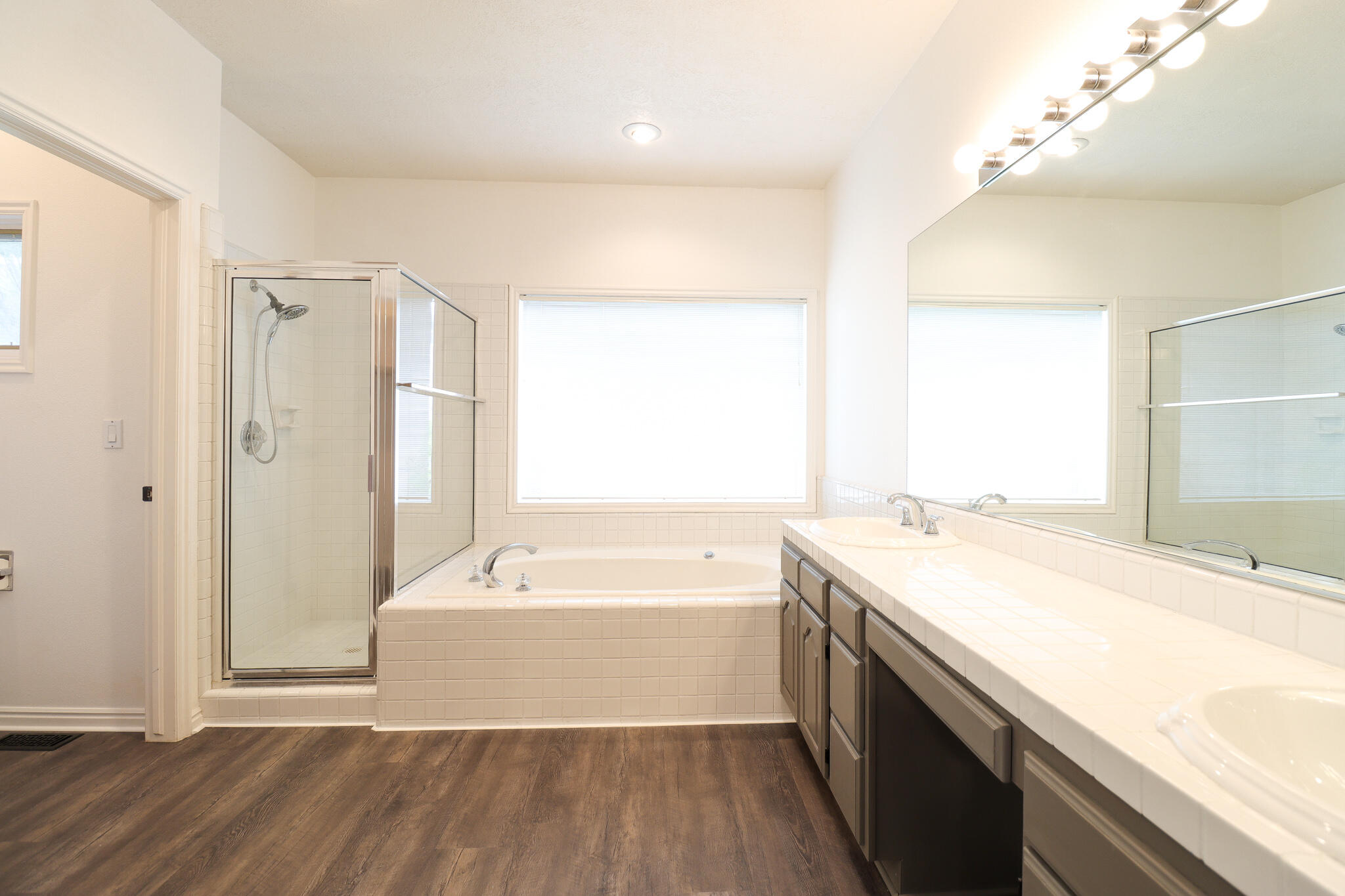 St George, Utah, 84790, United States, 6 Bedrooms Bedrooms, ,Residential,For Sale,1839961