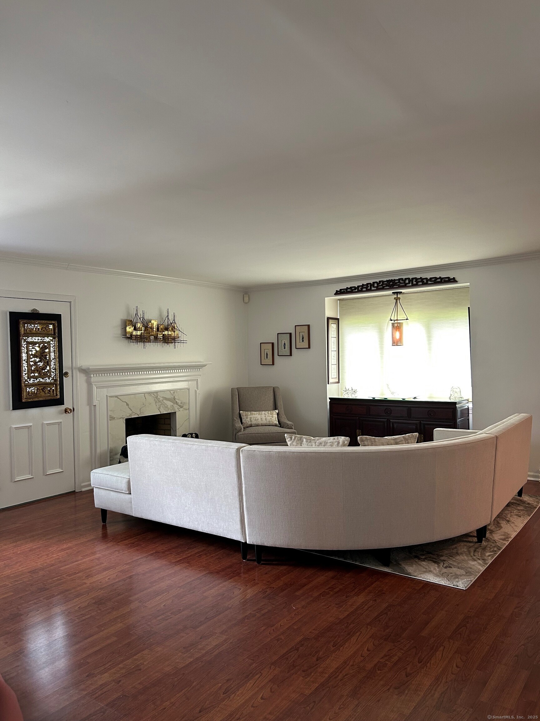 Stratford, Connecticut, 06614, United States, 2 Bedrooms Bedrooms, ,3 BathroomsBathrooms,Residential,For Sale,1885331