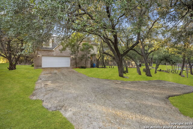 San Antonio, Texas, 78255, United States, 4 Bedrooms Bedrooms, ,3 BathroomsBathrooms,Residential,For Sale,1996984