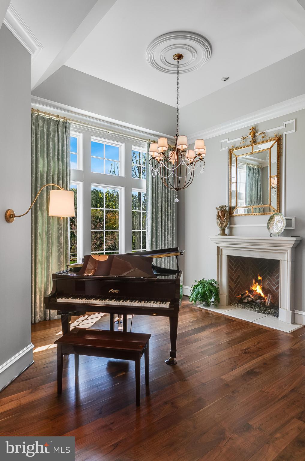 Leesburg, Virginia, 20175, United States, 5 Bedrooms Bedrooms, ,4 BathroomsBathrooms,Residential,For Sale,1776581