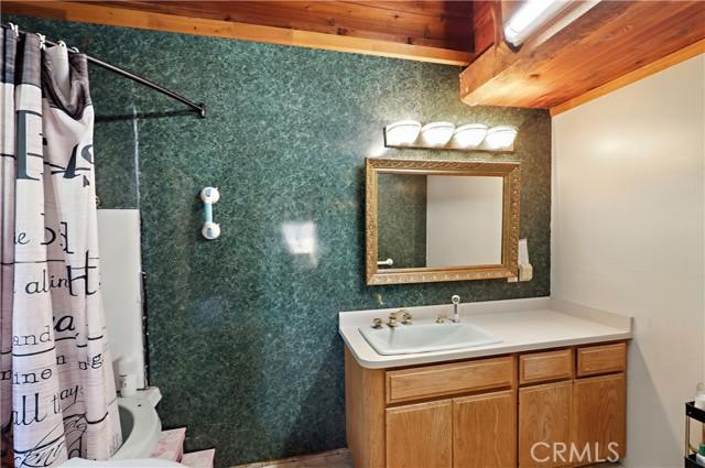 Catheys Valley, California, 95306, United States, 3 Bedrooms Bedrooms, ,2 BathroomsBathrooms,Residential,For Sale,1980293