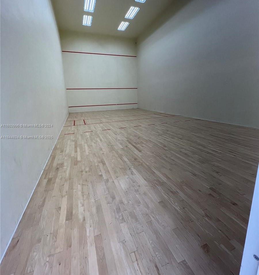 Miami Beach, Florida, 33140, United States, 2 Bedrooms Bedrooms, ,2 BathroomsBathrooms,Residential,For Sale,1907314
