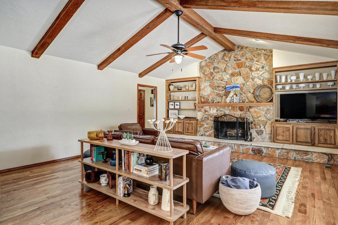 1116 Castellano Court SE, Albuquerque, New Mexico, 87123, United States, 4 Bedrooms Bedrooms, ,3 BathroomsBathrooms,Residential,For Sale,1116 Castellano Court SE,1627649