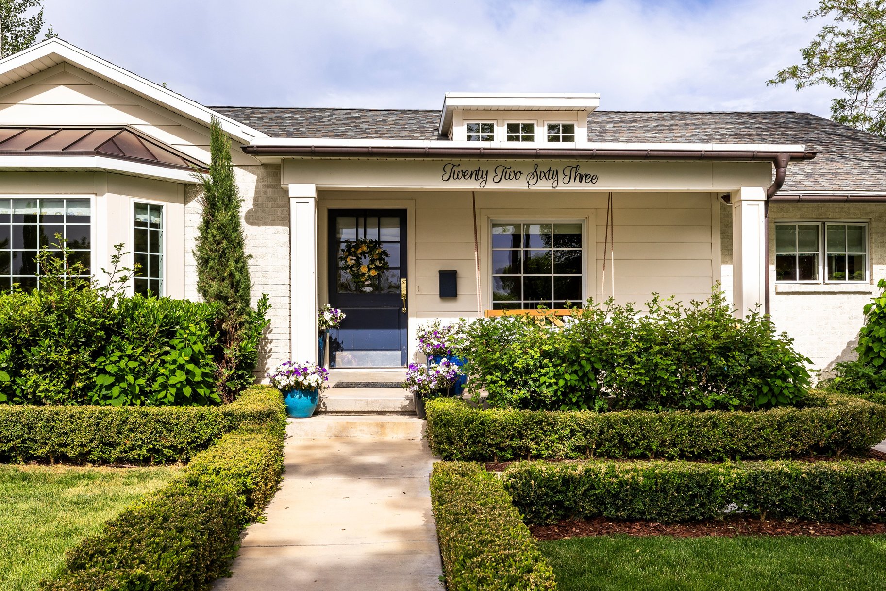  Renovated Country Club Home Designed for Entertaining and Everyday Living - 物件實景