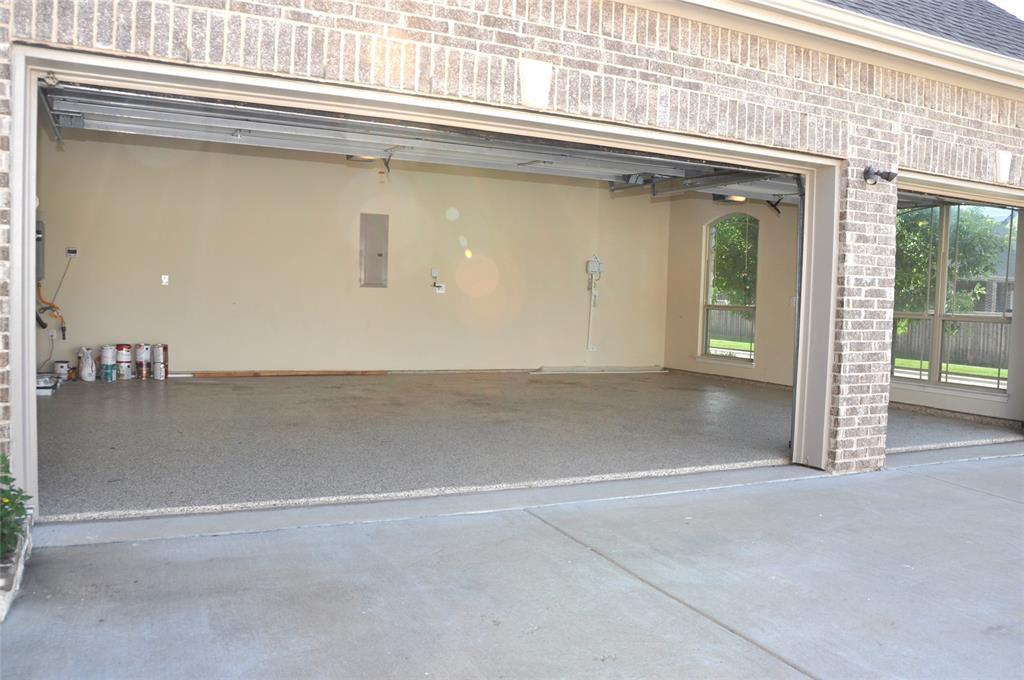 218 Crestview Drive, Midlothian, Texas, 76065, United States, 5 Bedrooms Bedrooms, ,5 BathroomsBathrooms,Residential,For Sale,218 crestview DR,1556198
