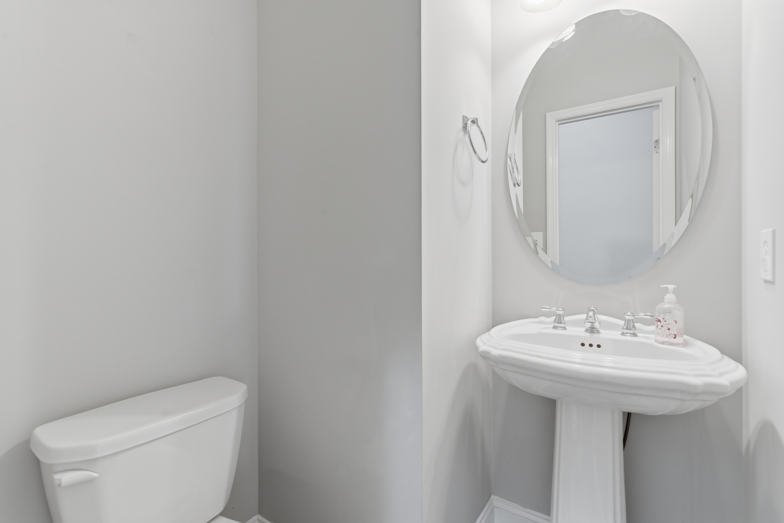  7320 Sanctuary Cove Drive SE - 物件實景