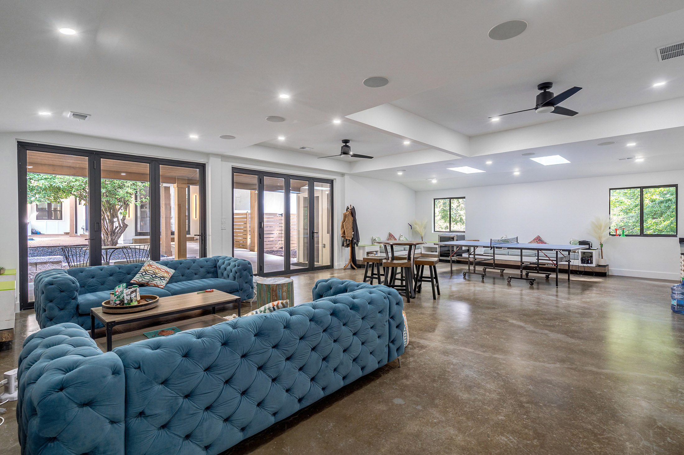  Fully Renovated Estate Blends Luxury, Flexibility & Resort-Style Living - 物件實景
