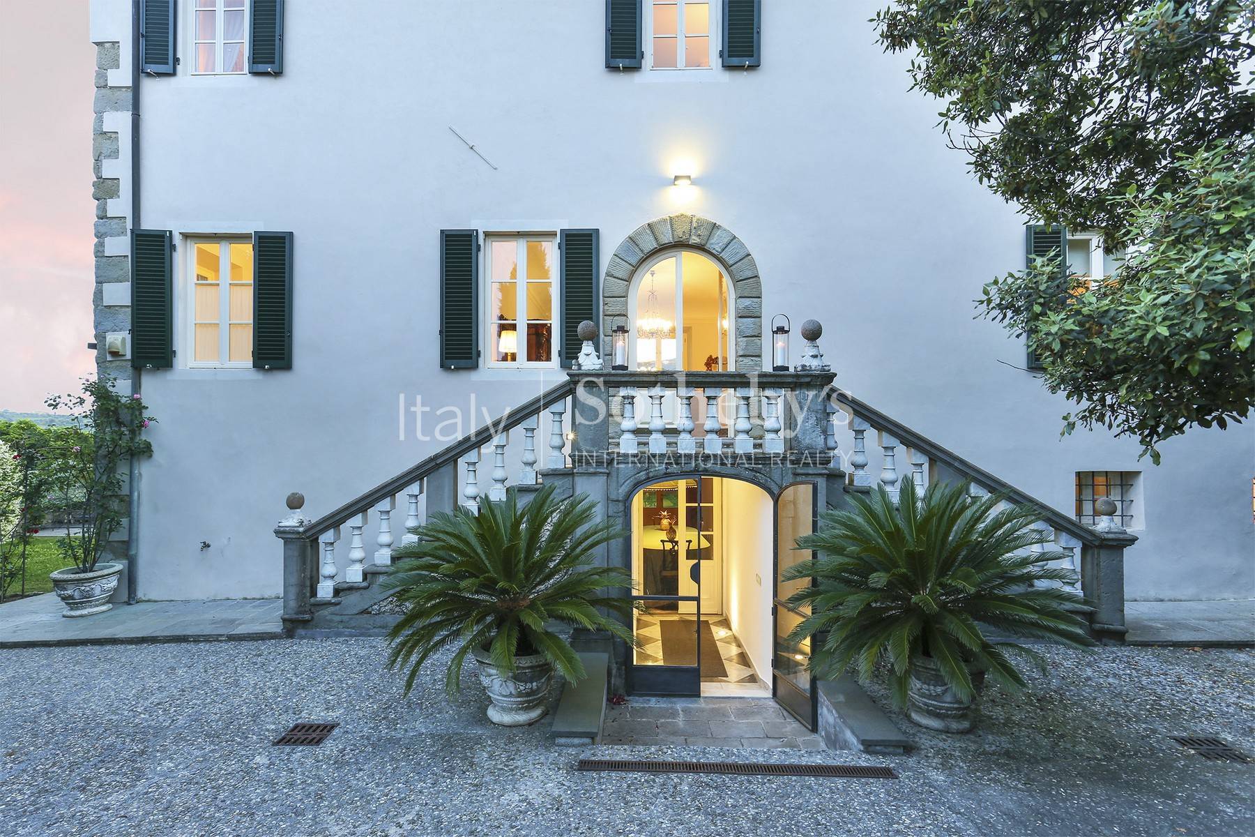  Beautiful villa with swimming pool in the countryside of Lucca - 物件實景