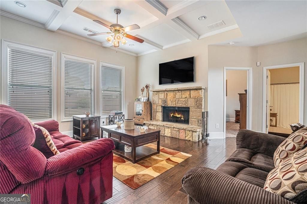 Auburn, Georgia, 30011, United States, 5 Bedrooms Bedrooms, ,3 BathroomsBathrooms,Residential,For Sale,2002297