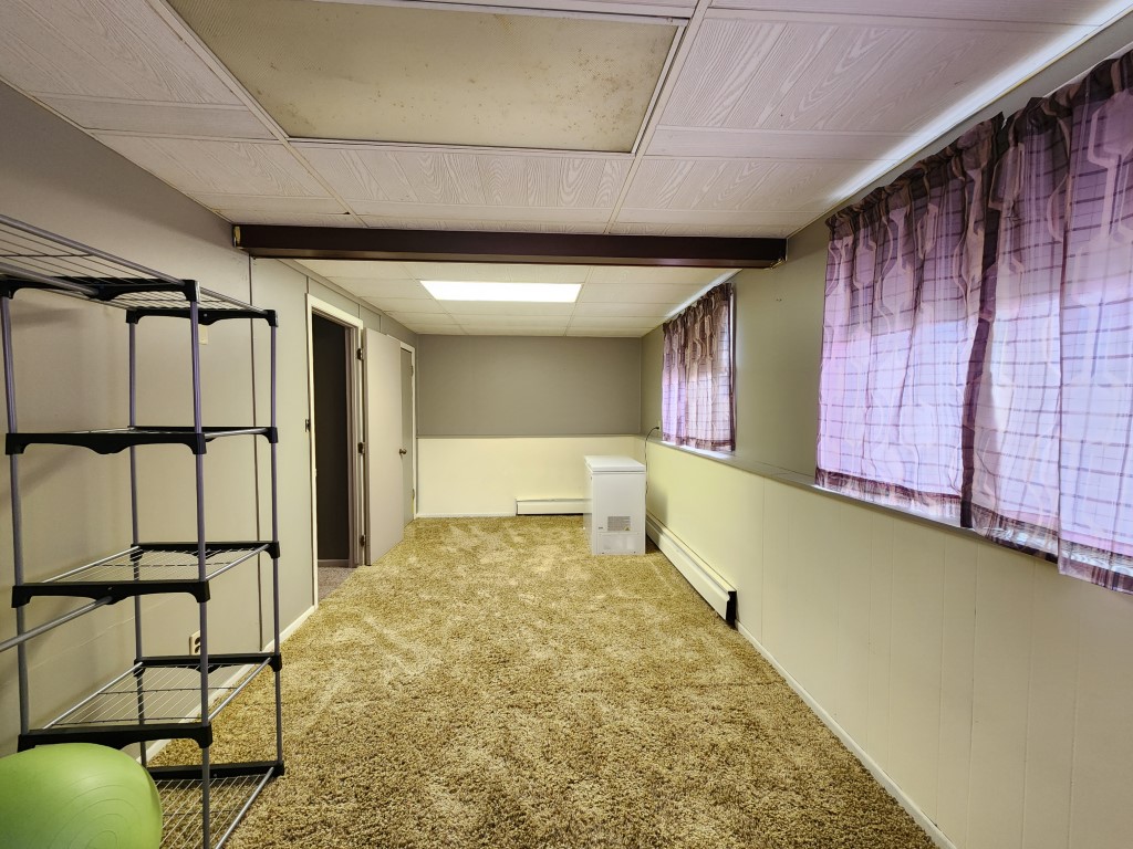Clear Lake, Iowa, 50428, United States, 3 Bedrooms Bedrooms, ,1 BathroomBathrooms,Residential,For Sale,1937165