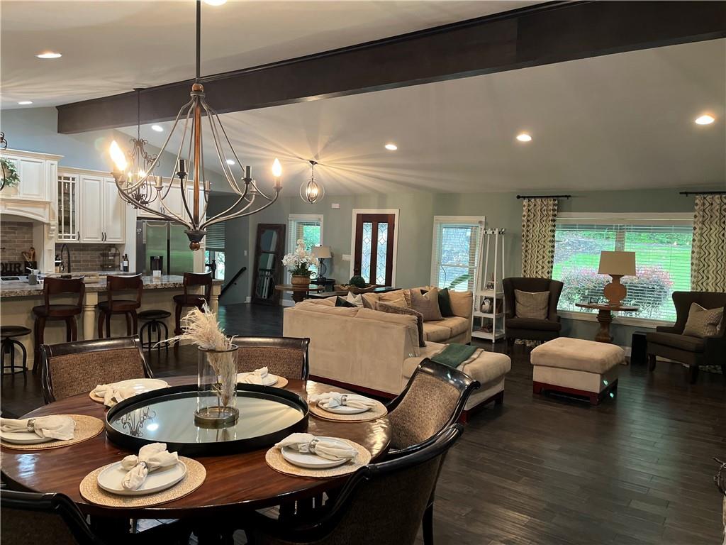 Cumming, Georgia, 30041, United States, 3 Bedrooms Bedrooms, ,3 BathroomsBathrooms,Residential,For Sale,1914655