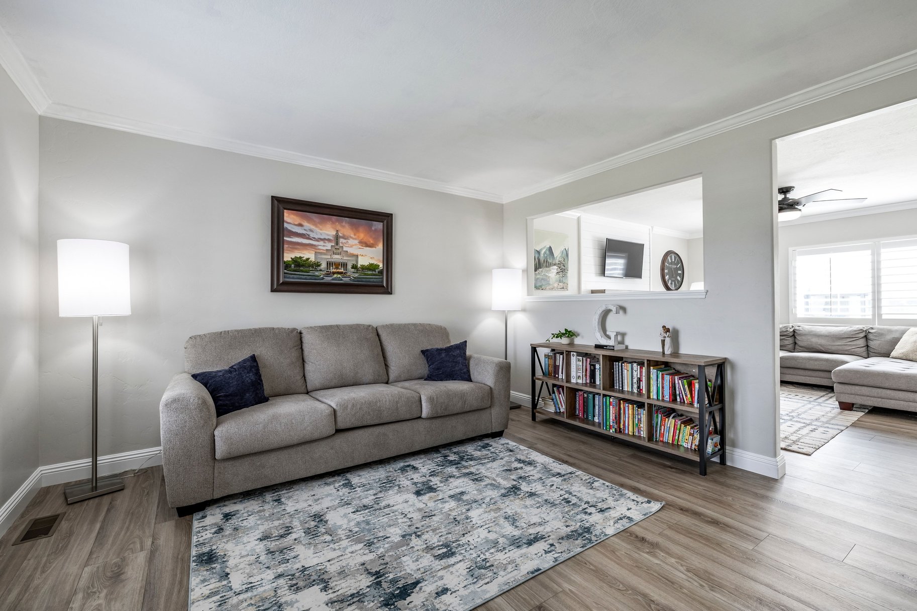  Fantastic Floor Plan in Great West Haven Location - 物件實景
