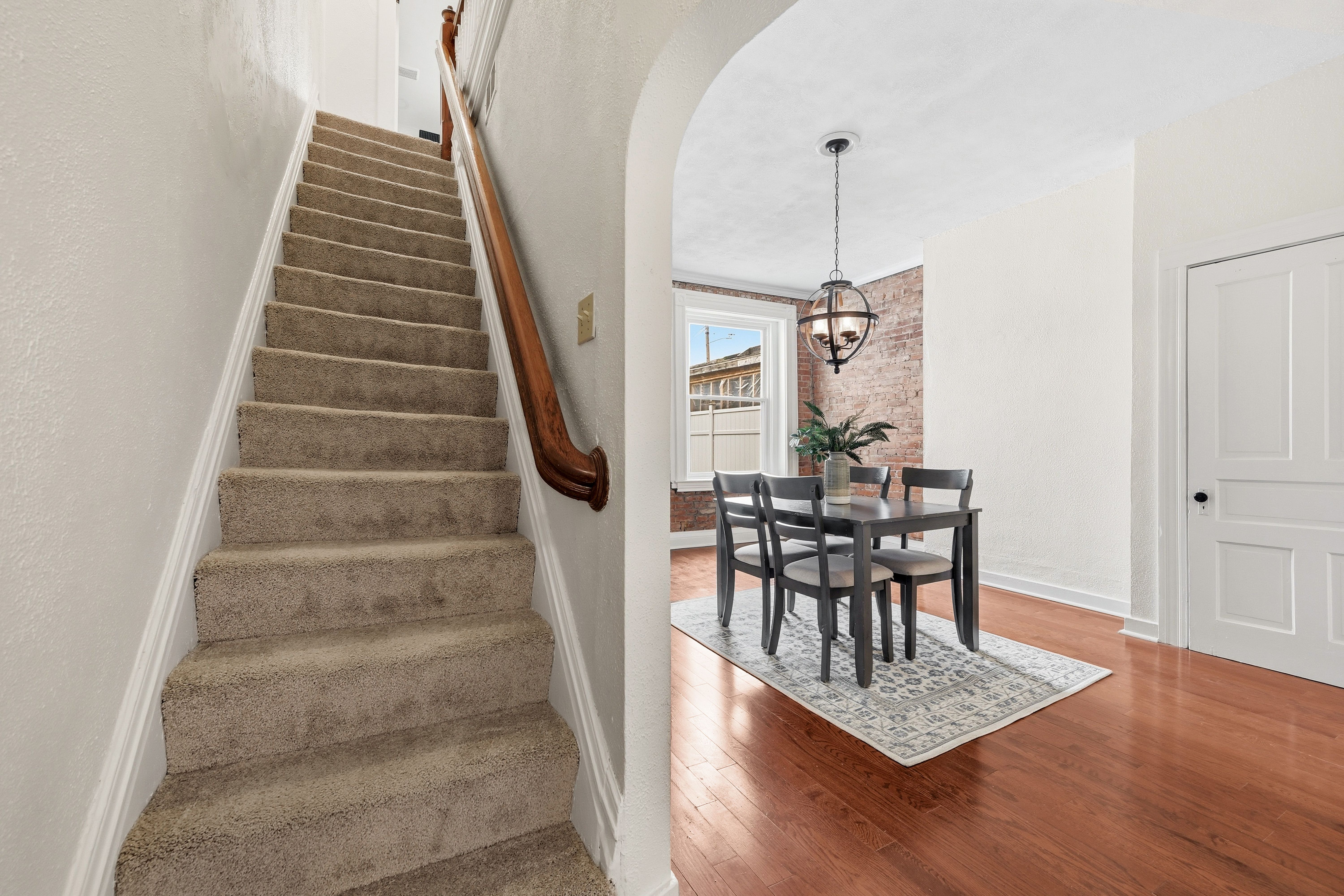  504 Augusta Street, Pittsburgh, PA 15211 - 物件實景