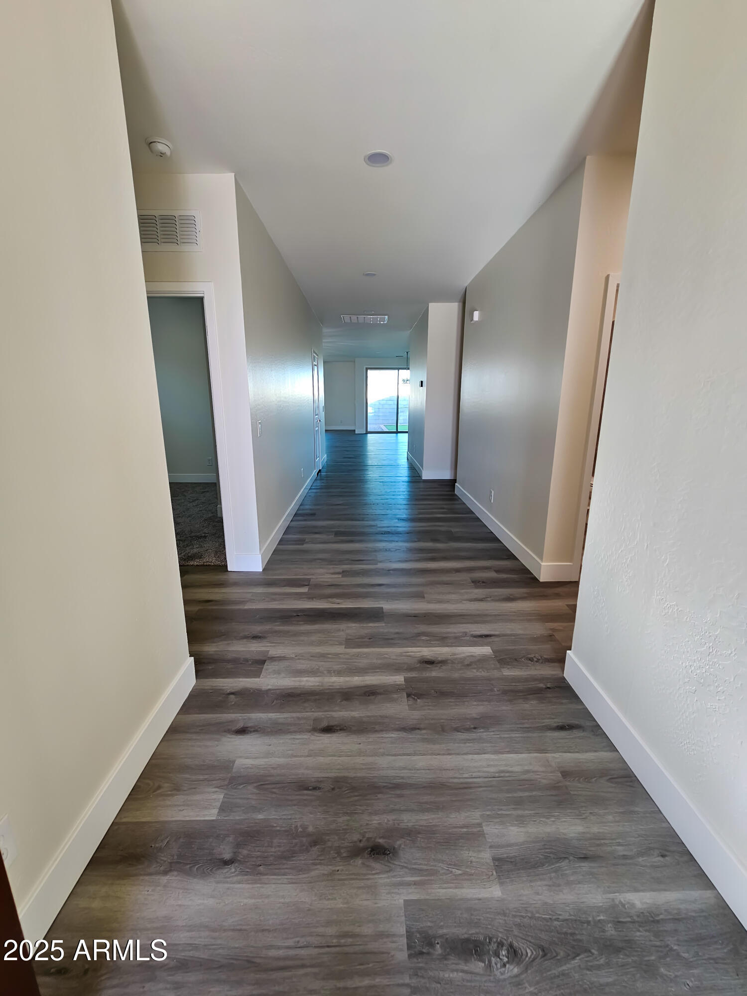 Glendale, Arizona, 85307, United States, 4 Bedrooms Bedrooms, ,3 BathroomsBathrooms,Residential,For Sale,2003345