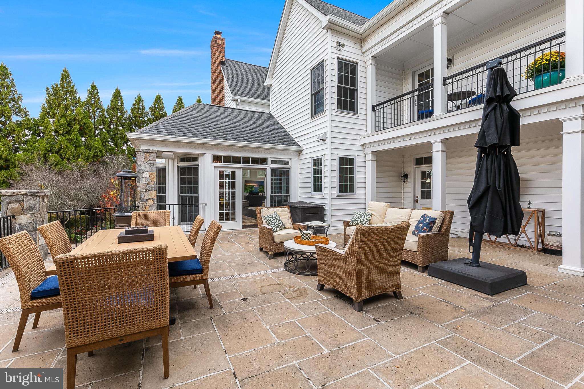 Aldie, Virginia, 20105, United States, 5 Bedrooms Bedrooms, ,7 BathroomsBathrooms,Residential,For Sale,1980828