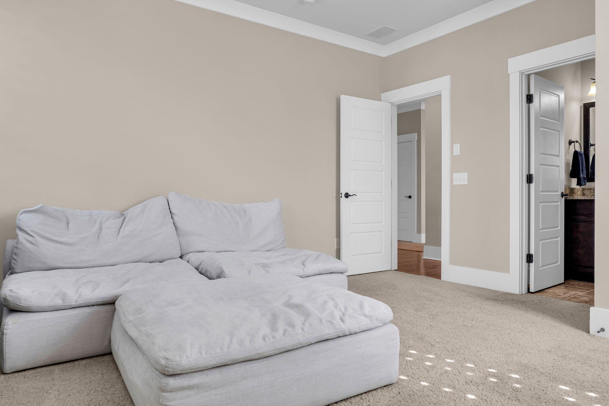 Summerville, South Carolina, 29486, United States, 4 Bedrooms Bedrooms, ,4 BathroomsBathrooms,Residential,For Sale,2025735