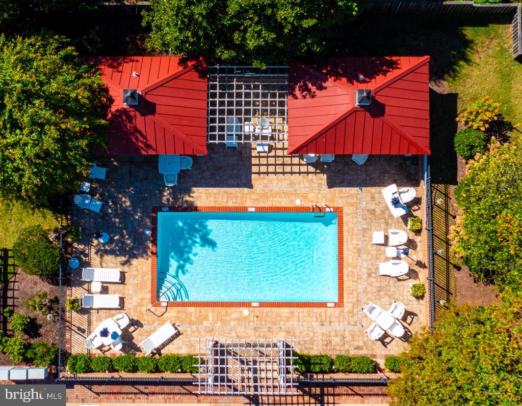 Chestertown, Maryland, 21620, United States, 2 Bedrooms Bedrooms, ,3 BathroomsBathrooms,Residential,For Sale,1949914